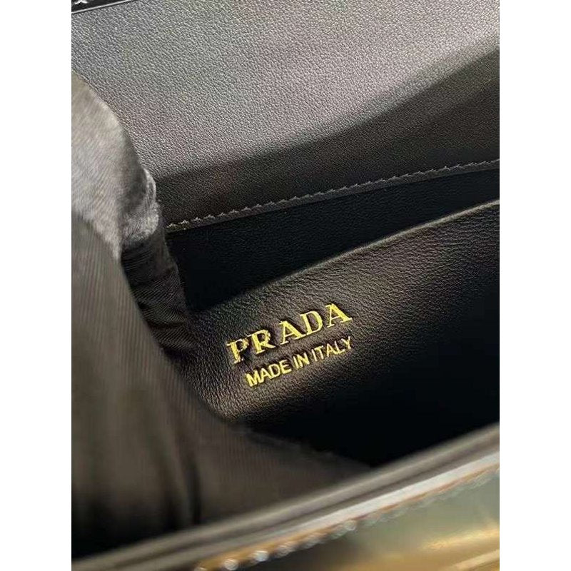 Prada Shoulder Bag BG02965