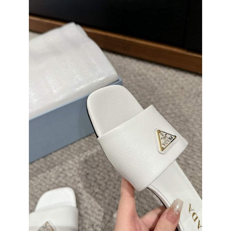 Prada Summer Slippers SH011128