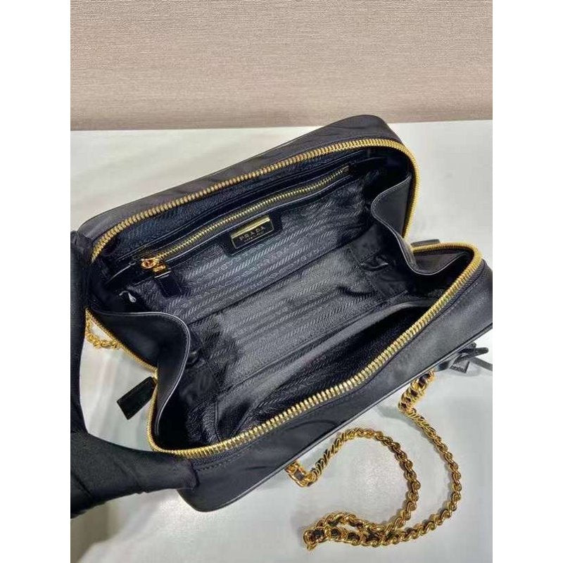 Prada Vintage Shoulder Bag BG02968