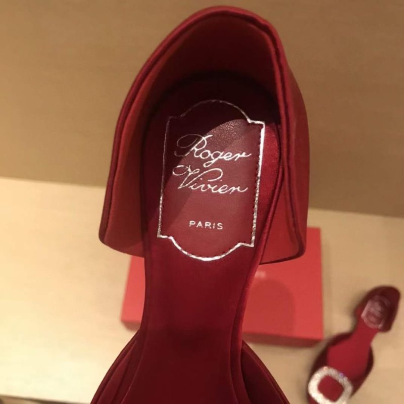 Roger Vivier Flat Shoes SH010575