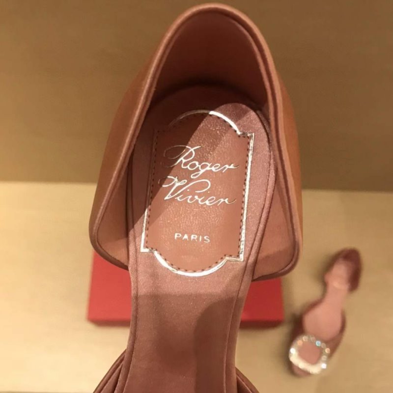 Roger Vivier Flat Shoes SH010578