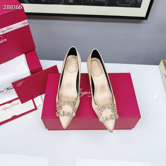 Roger Vivier Pointed Toe Shoe SH2505092