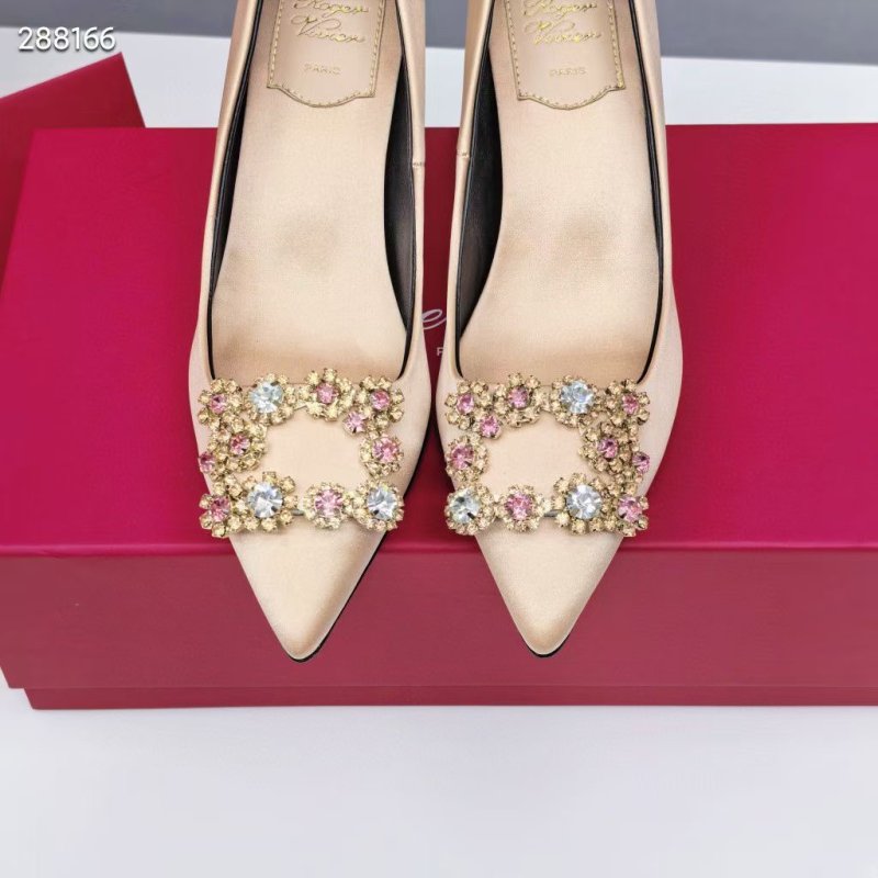 Roger Vivier Pointed Toe Shoe SH2505092