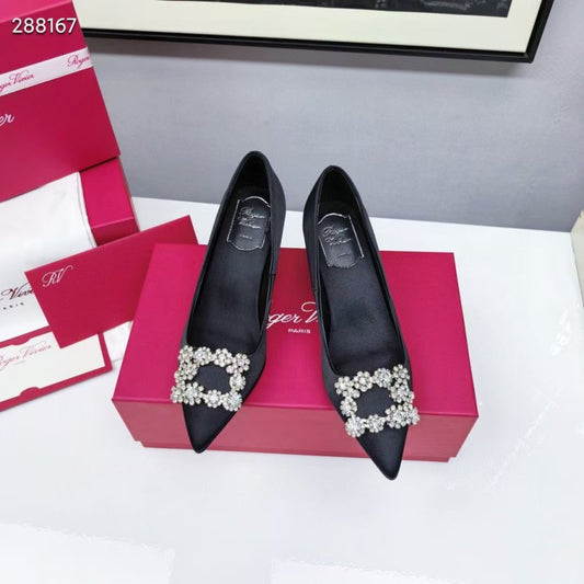 Roger Vivier Pointed Toe Shoe SH2505093