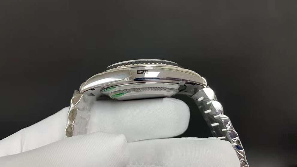 Rolex Calender Log Series Wrist Watch WAT02032