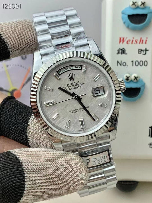 Rolex Day Date Series Wrist Watch WTJN25194