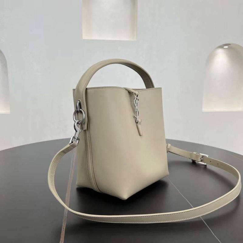 Saint Laurent Cassandre Bucket Bag BG03051