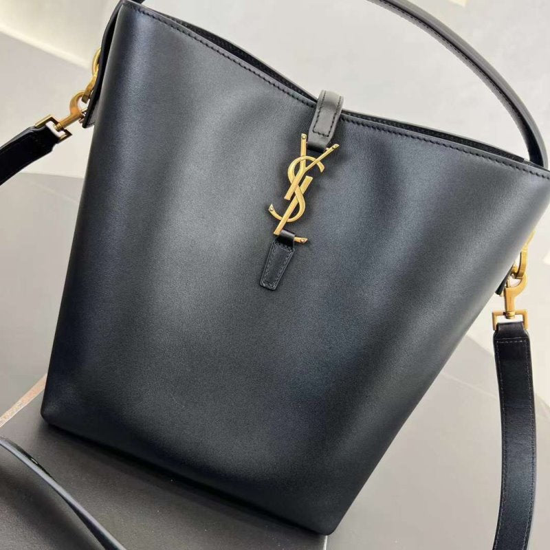 Saint Laurent Cassandre Bucket Bag BG03052