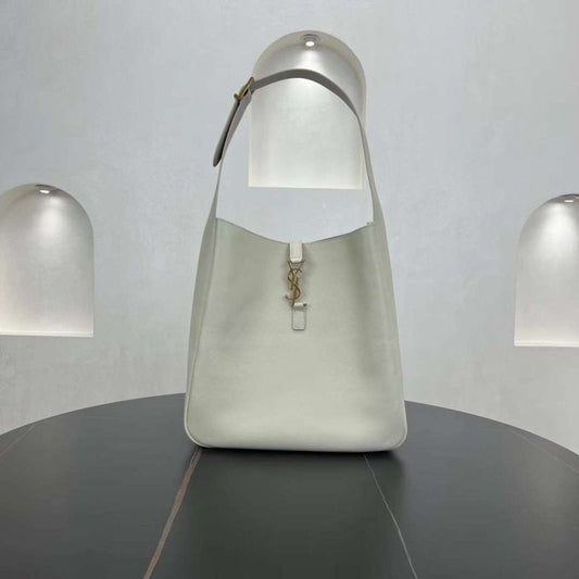 Saint Laurent Cassandre Stray Bag BG03047