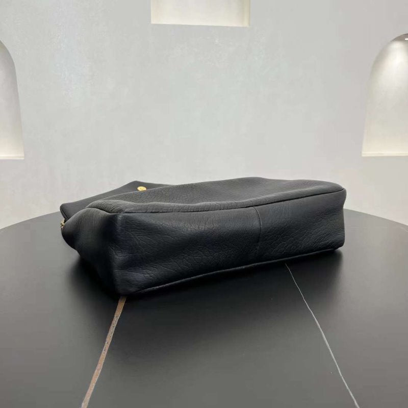 Saint Laurent Chain Hand Bag BG03056