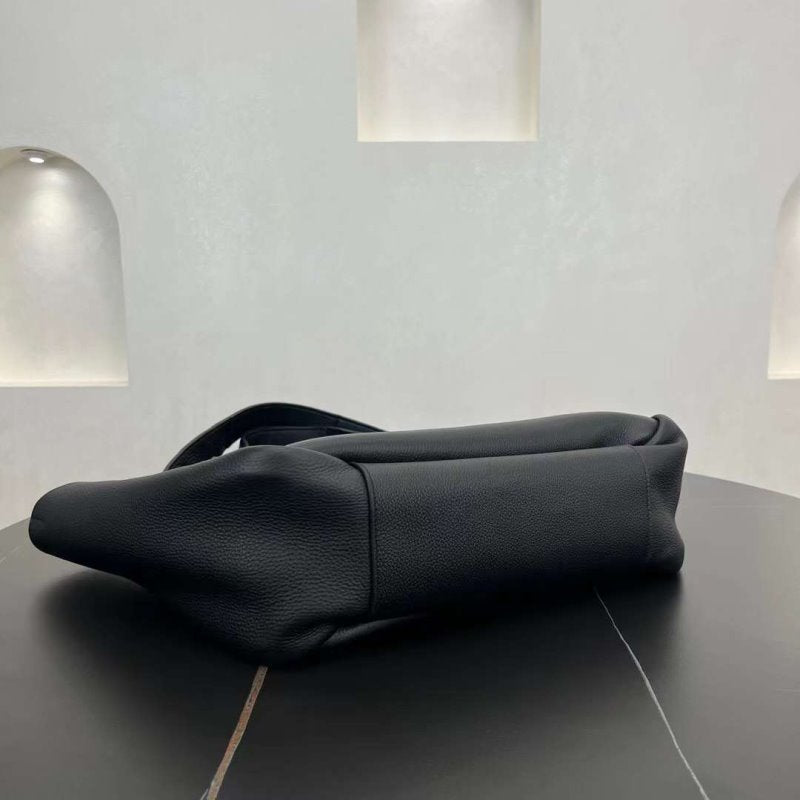 Saint Laurent Cross Tote Bag BG02305