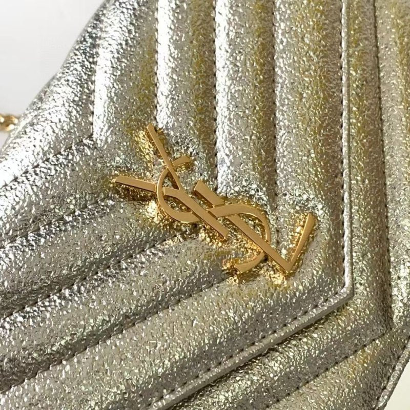 Saint Laurent Envelope Bag BG0525278