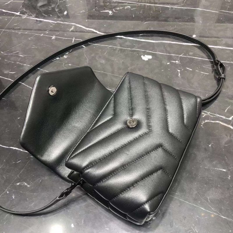 Saint Laurent Flip Top YSL logo Bag BG02310