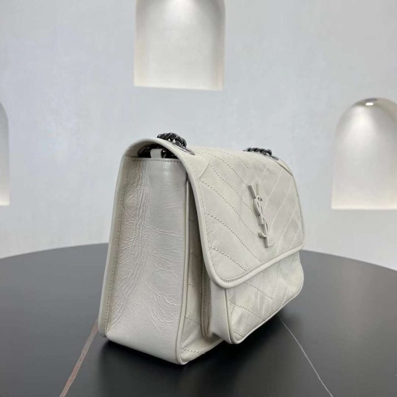 Saint Laurent NIKI Vintage Hand Bag BG03071