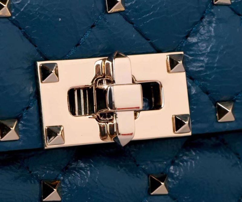 Valentino Garavani Rockstud Cross Body Bag BG02441