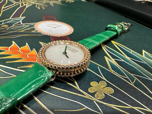 Van Cleef and Arpels Perlee New Wrist Watch WTJN25258