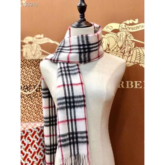 Burberry Wool and Cashmere Scarf SS001194