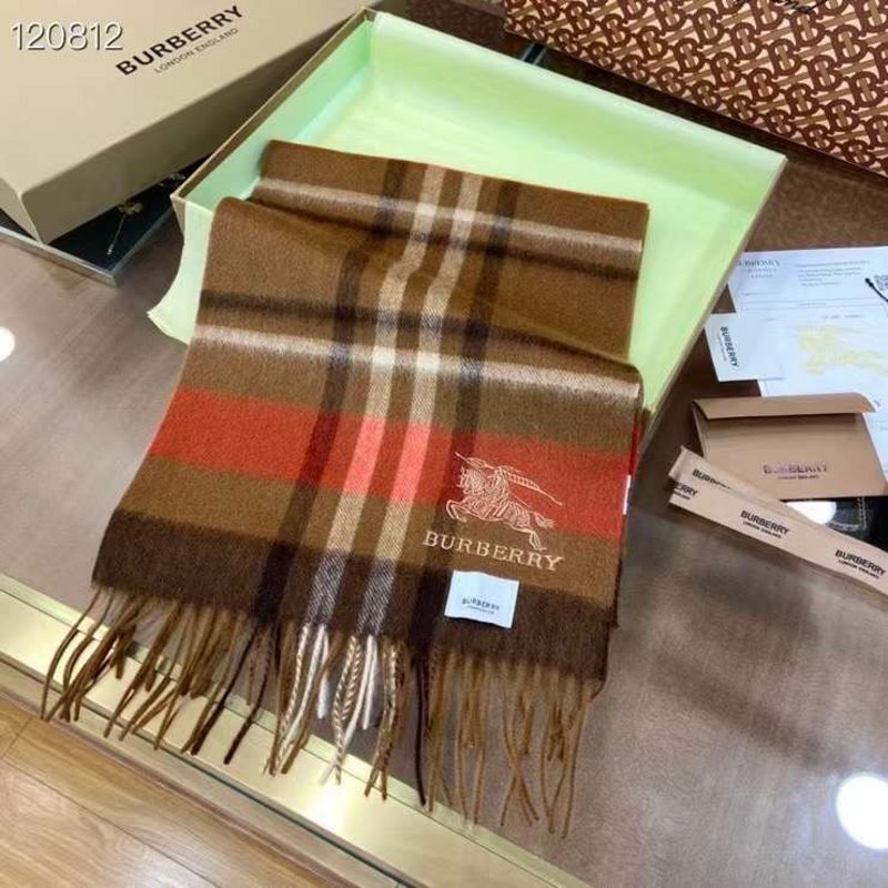 Burberry Wool and Cashmere Scarf SS001200