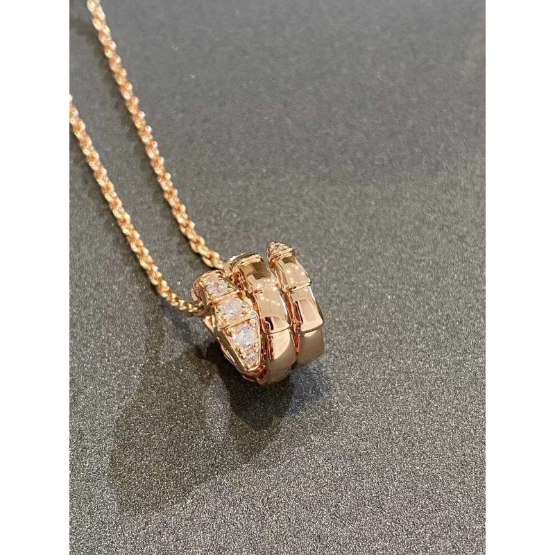 Bvlgari Snake Pendant Necklace JWL01174