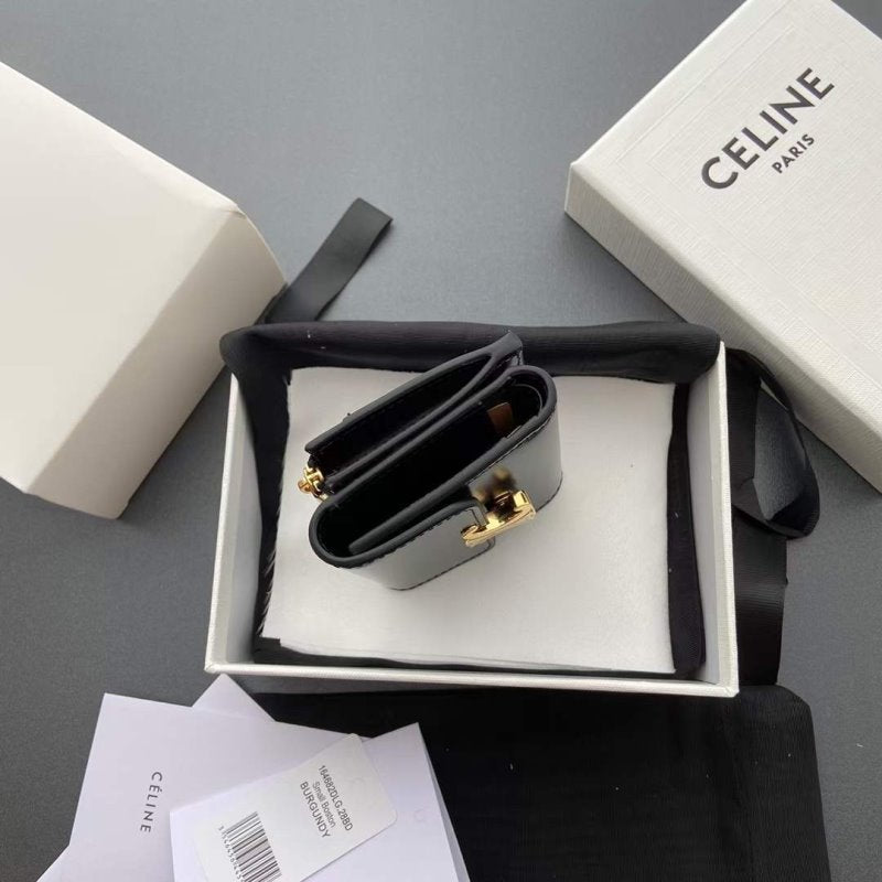 Celine Triomphe Leather Wallet WB001294