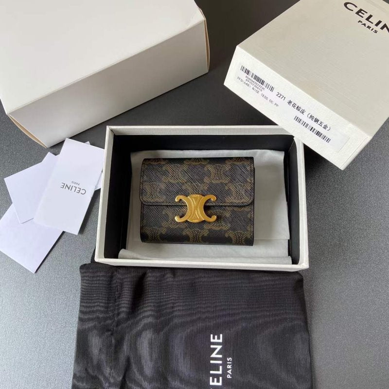 Celine Triomphe Leather Wallet WB001295