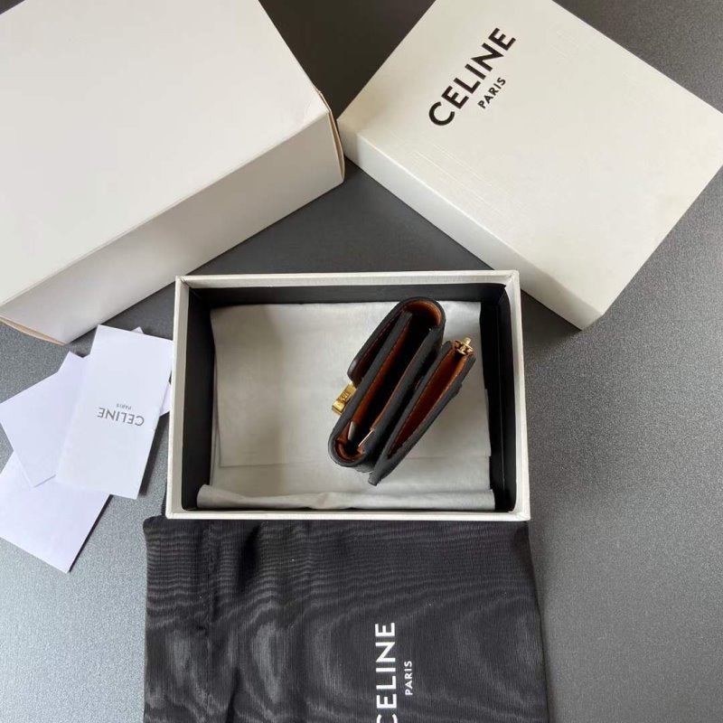 Celine Triomphe Leather Wallet WB001295