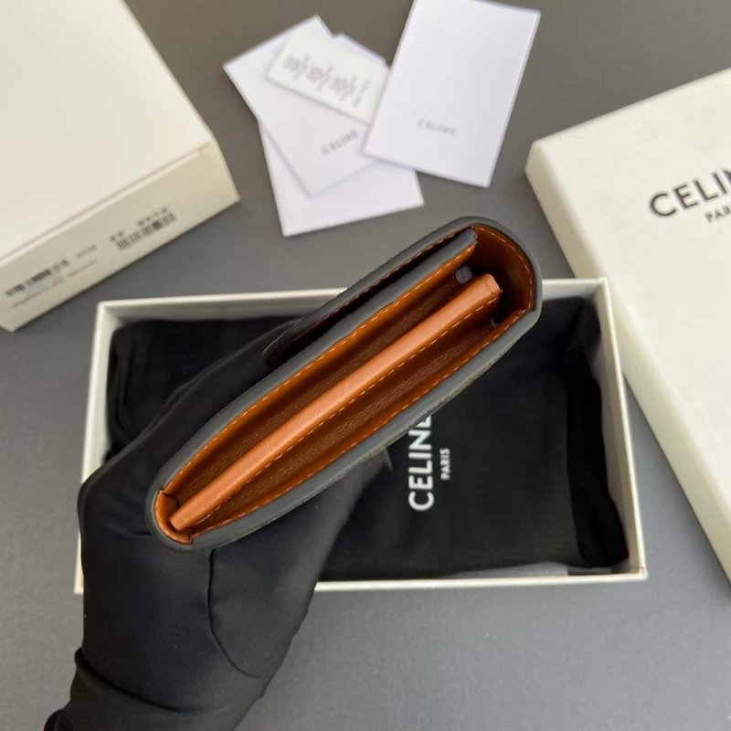 Celine Triomphe Leather Wallet WB001298