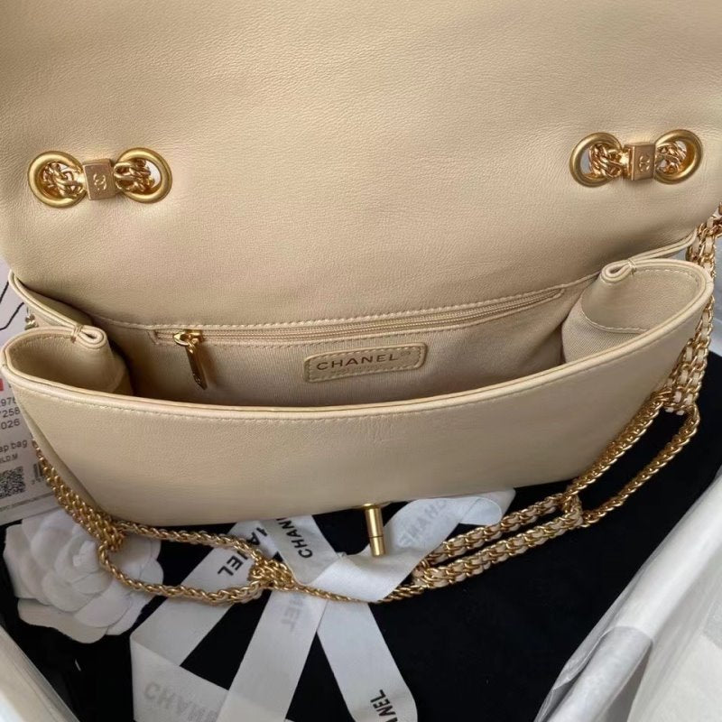 Chanel Beige Flap Bag BCH00773