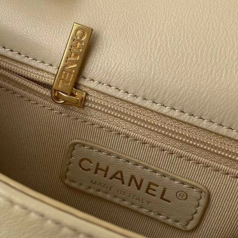 Chanel Beige Flap Bag BCH00773