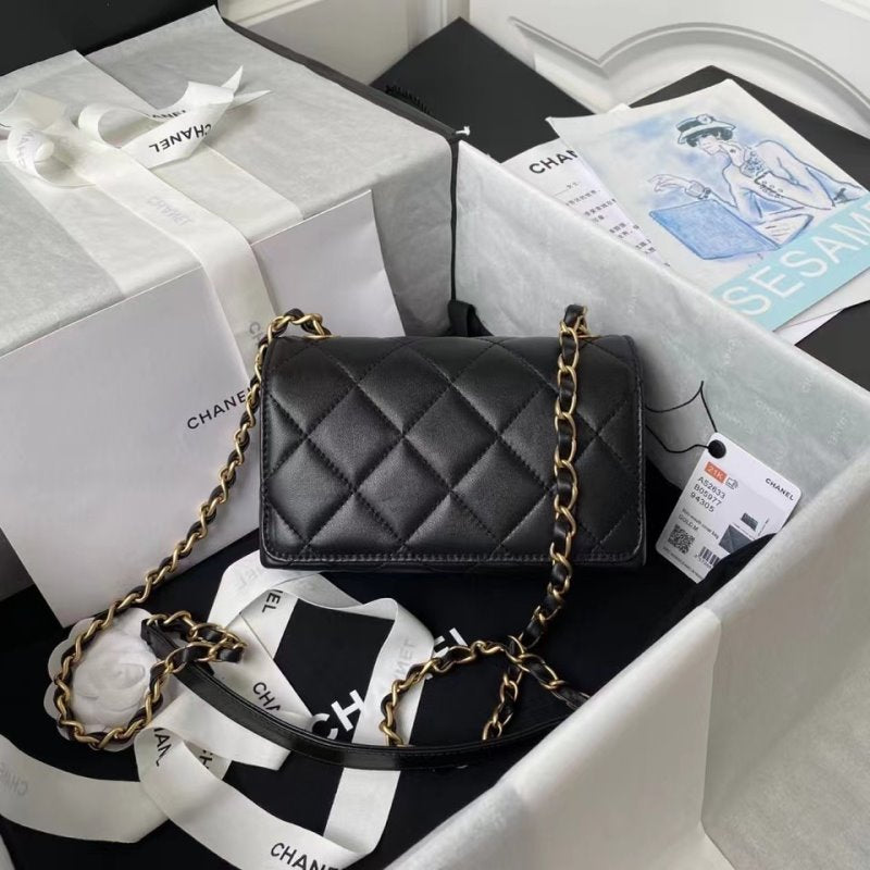 Chanel Black Flap Bag BCH00753