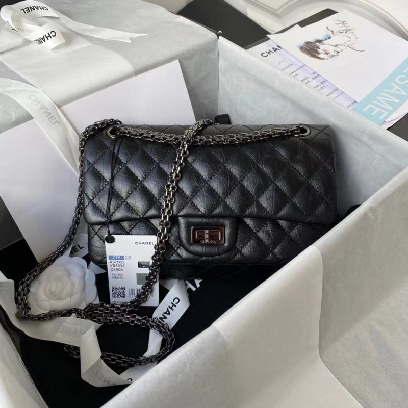 Chanel Black Flap Bag BCH00765