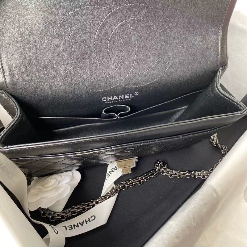 Chanel Black Flap Bag BCH00765