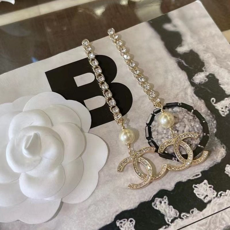 Chanel Diamond Earrings JWL00583