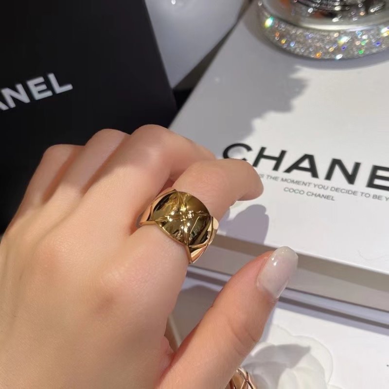 Chanel Diamond Plaid Ring JWL00813