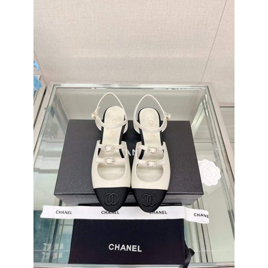 Chanel Flat Sandals SHS05642