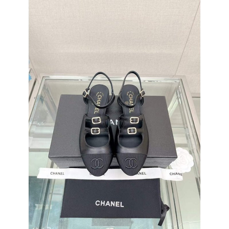 Chanel Flat Sandals SHS05643