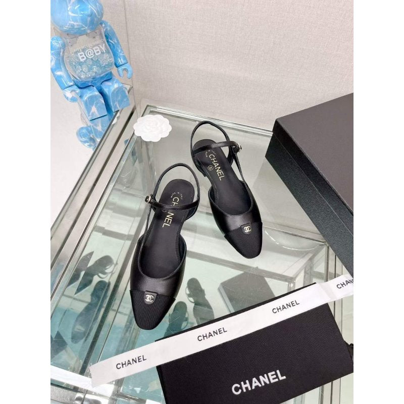 Chanel Flat Sandals SHS05649