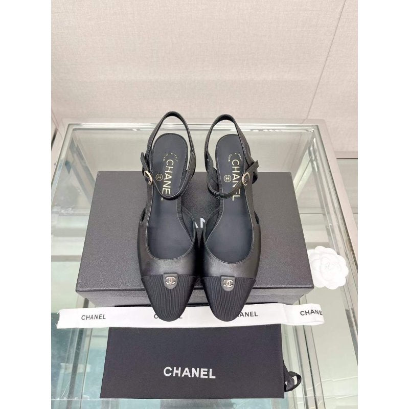 Chanel Flat Sandals SHS05651