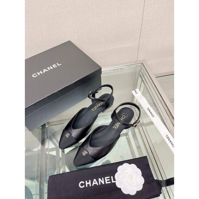 Chanel Flat Sandals SHS05655