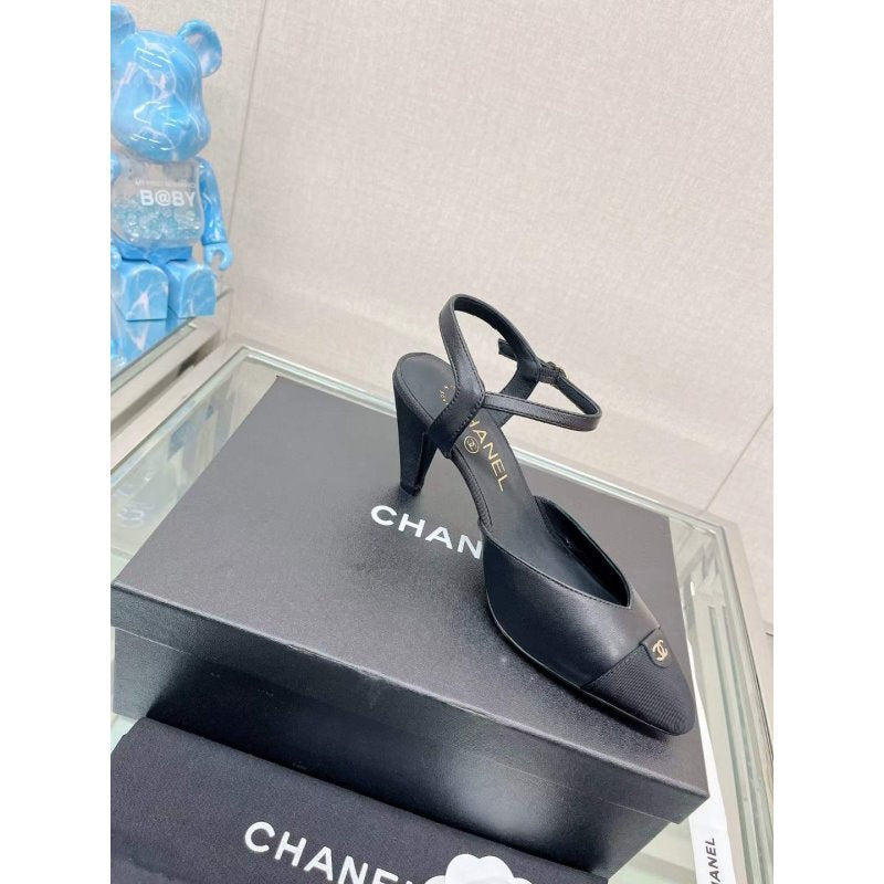 Chanel Flat Sandals SHS05657