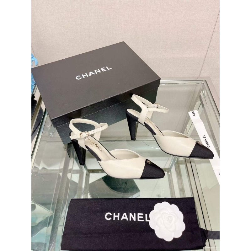 Chanel Flat Sandals SHS05658