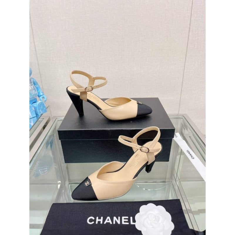 Chanel Flat Sandals SHS05659