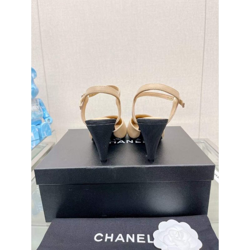 Chanel Flat Sandals SHS05659