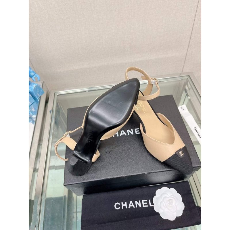 Chanel Flat Sandals SHS05659