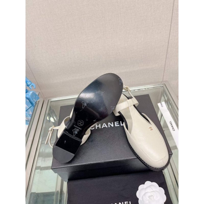 Chanel Flat Sandals SHS05660