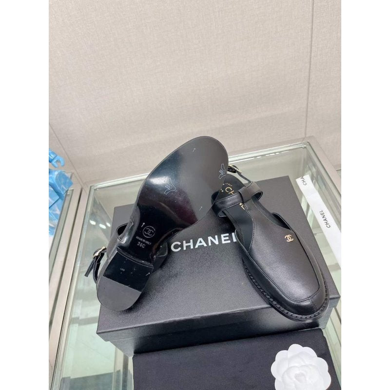 Chanel Flat Sandals SHS05662