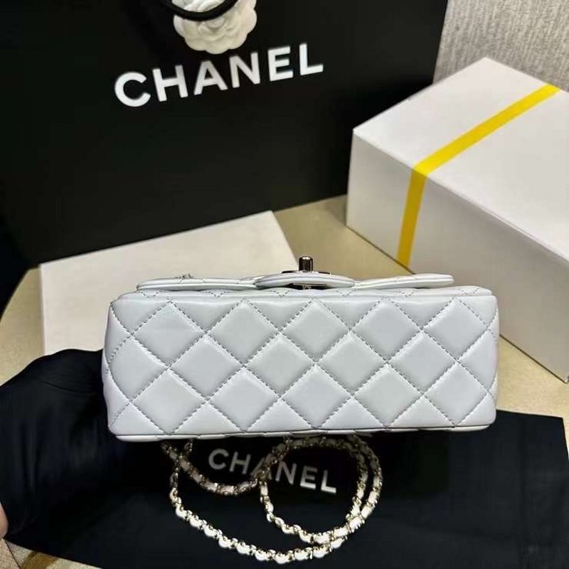 Chanel Handle Flap Bag BGMP1236