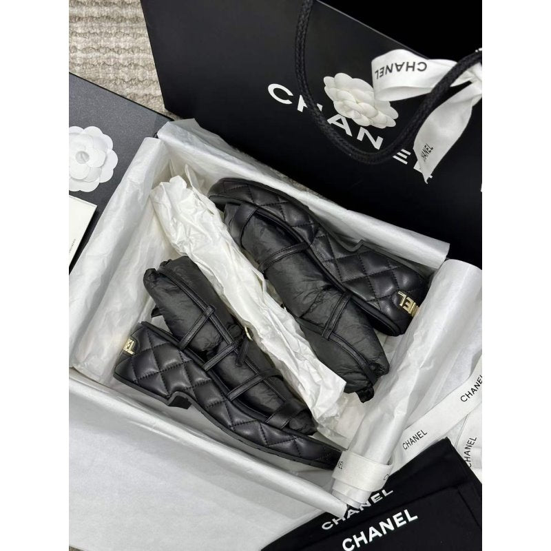 Chanel Linggepo Sandals SHS05366