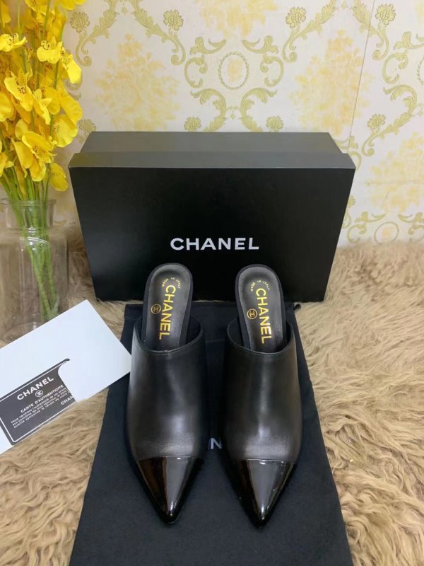 Chanel Pump SHS02990