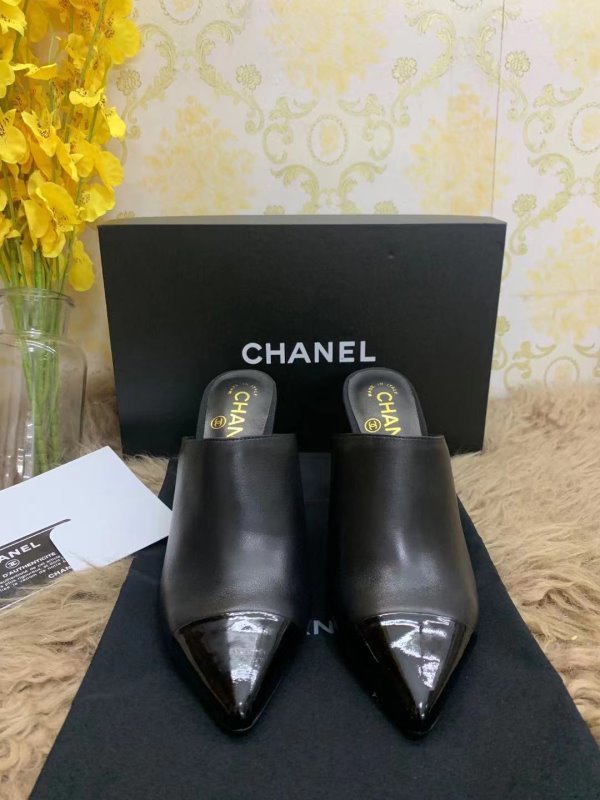 Chanel Pump SHS02990